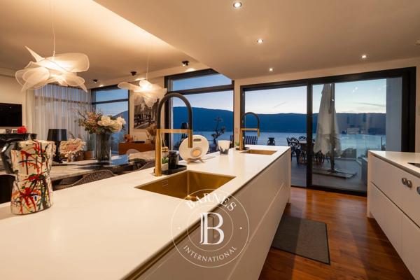 Annecy, Villa 4 Chambres -  265 m² à vendre