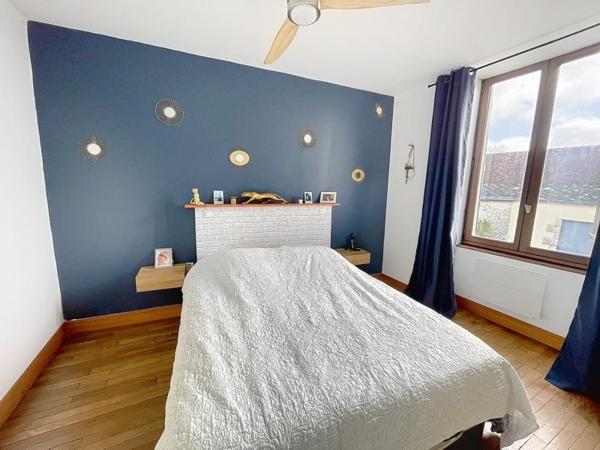Maison à vendre 289 900 € Artenay 7 p 156 m² DPE D