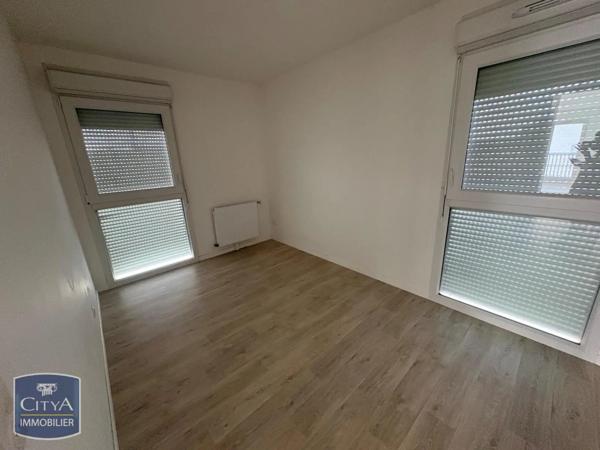 Appartement à louer 3 pièces 65.64m² Freneuse (78840)