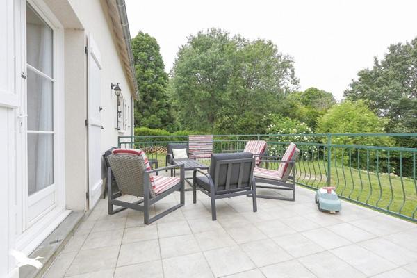 Maison à vendre |  Vernou-sur-Brenne |  7 pièces | 170 m²