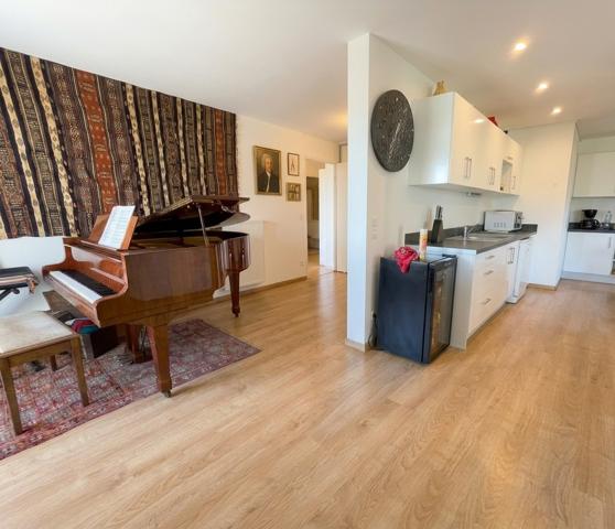 Appartement
         4 pièces
        - 110 m² 399 000 € *