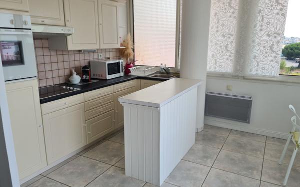 Appartement à vendre    2 pièces • 39,86 m2 Royan