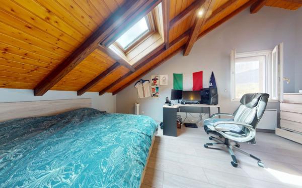 Maison à vendre    5 pièces • 140 m2 Marignier