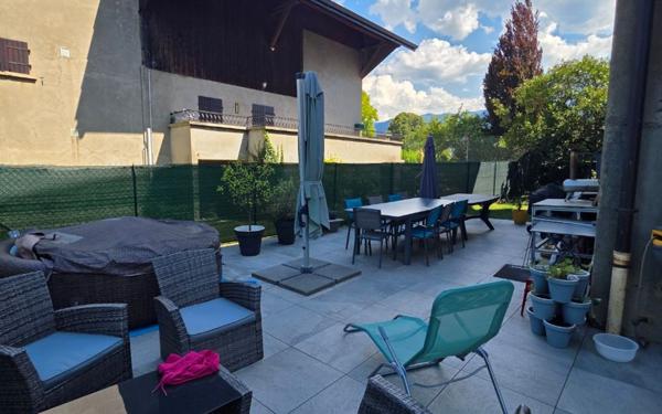 Maison à vendre    5 pièces • 140 m2 Marignier