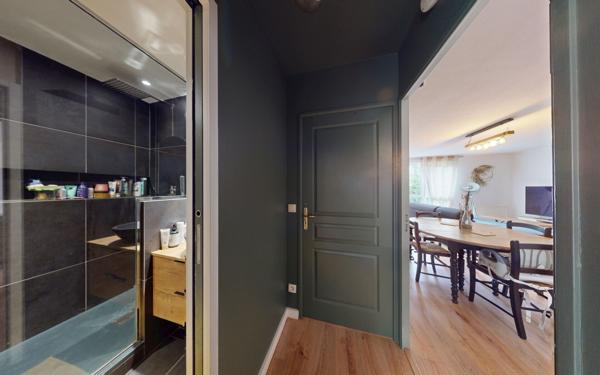 Appartement à vendre    3 pièces • 68,61 m2 Villeurbanne