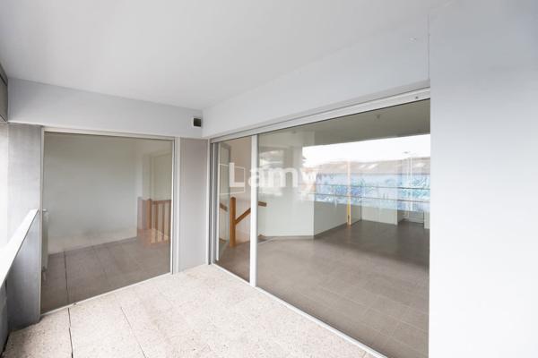 Bayonne allées marines - t2bis en duplex