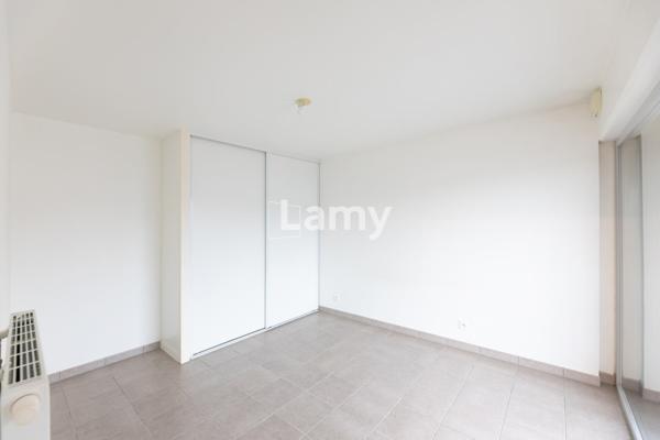 Bayonne allées marines - t2bis en duplex