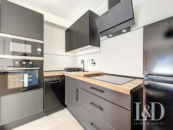 Royan centre, appartement  70 m² 2 chambres, avec parking