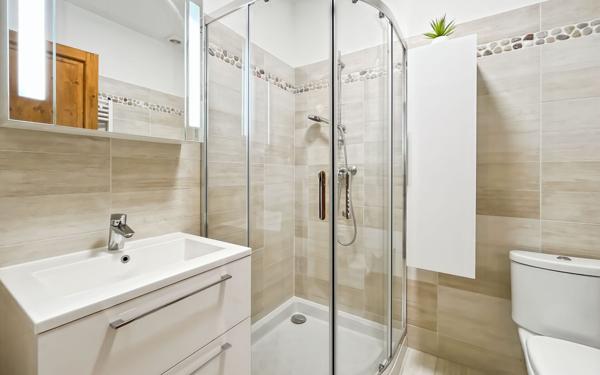 Appartement à vendre    3 pièces • 67,43 m2 Lyon 6