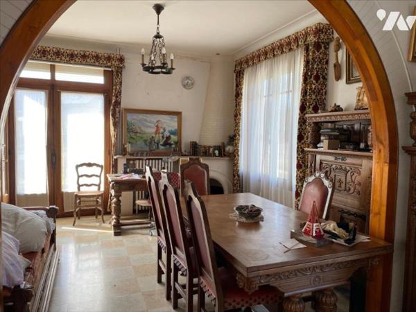 Proximité Centre Ville Maison avec jardinet et garage