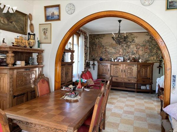 Proximité Centre Ville Maison avec jardinet et garage