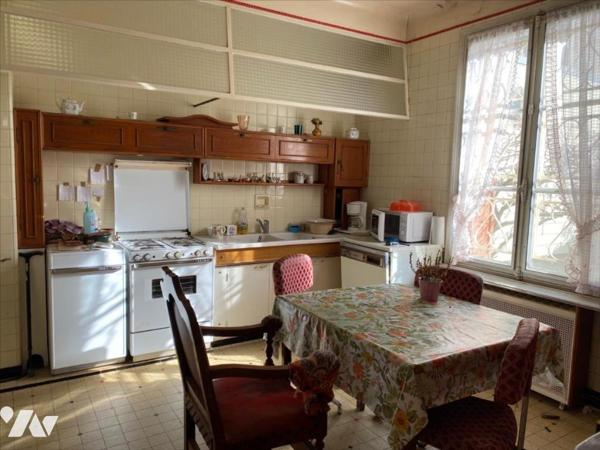 Proximité Centre Ville Maison avec jardinet et garage