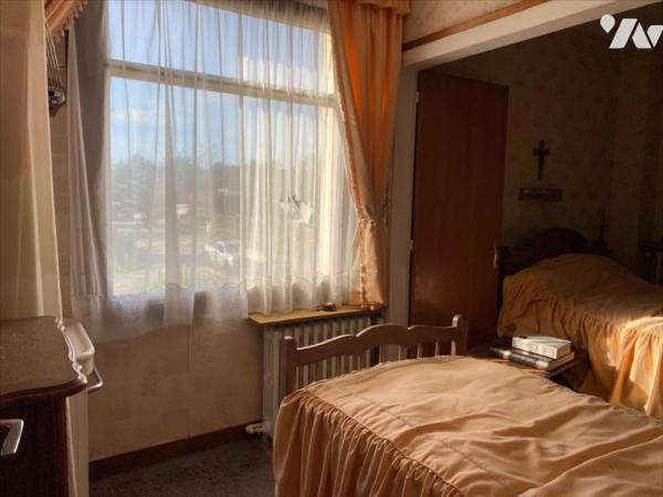 Proximité Centre Ville Maison avec jardinet et garage