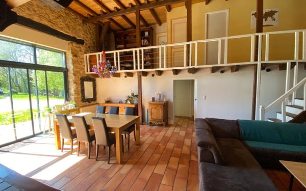 Maison à vendre    5 pièces •  Couzeix