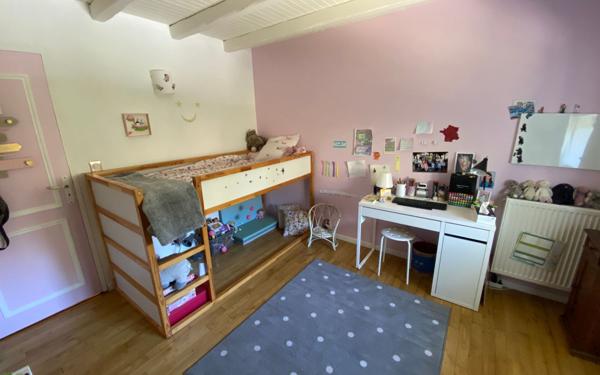 Maison à vendre    5 pièces •  Couzeix