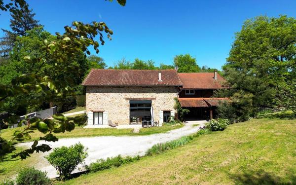 Maison à vendre    5 pièces •  Couzeix