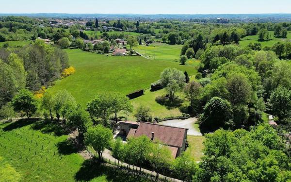 Maison à vendre    5 pièces •  Couzeix