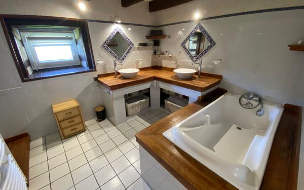 Maison à vendre    5 pièces •  Couzeix