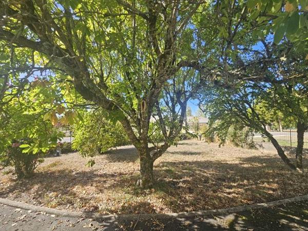 Maison à vendre 171 359 € Montguyon 7 p 151 m² DPE E
