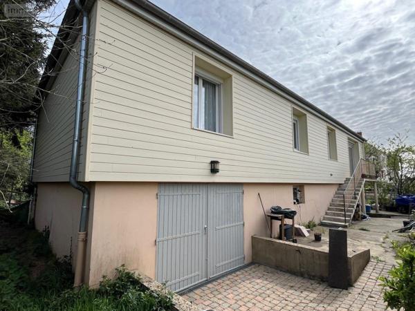 Maison à vendre à Sainte-Jamme-sur-Sarthe dans la Sarthe (72380), ref : 72126-3172
