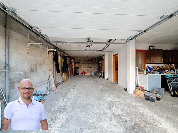 Maison à vendre 6 pièces LE PONT DE BEAUVOISIN (38) sur 800m2 de terrain.