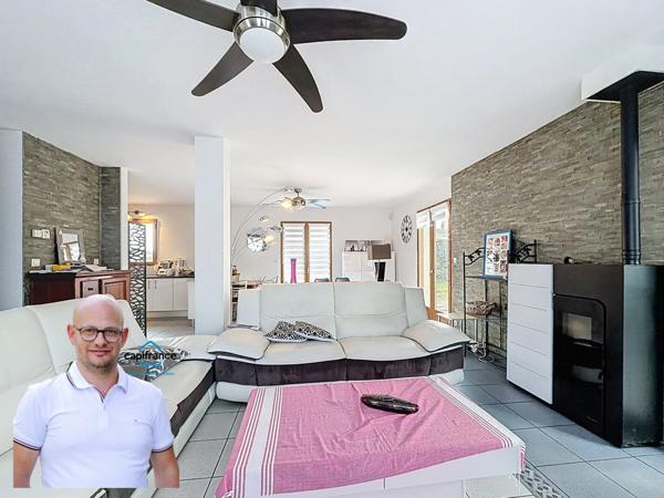 Maison à vendre 6 pièces LE PONT DE BEAUVOISIN (38) sur 800m2 de terrain.