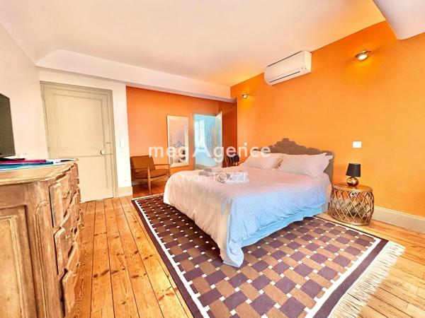 Maison à LES SABLES-D'OLONNE, 85100 - 12 pièces 279m²