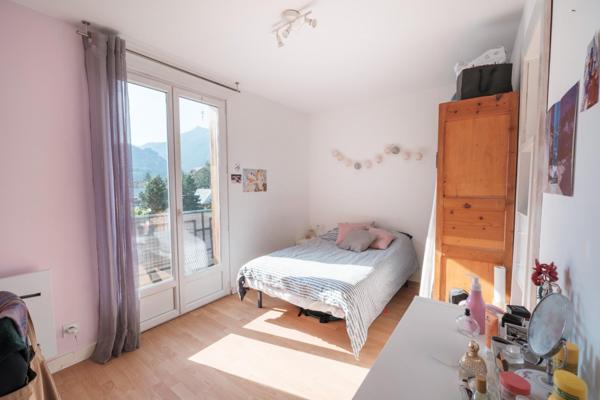 T4 en dernier étage de Briançon