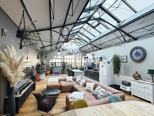 Loft 5 pièces - 144 m² Exclusivité efficity