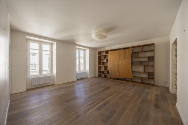 Appartement de caractère 3 chambres centre ville