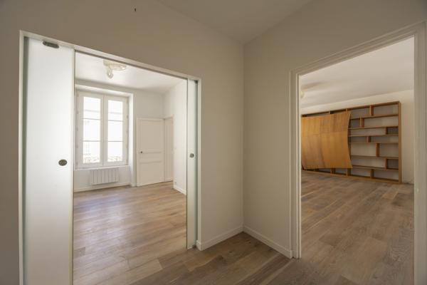 Appartement de caractère 3 chambres centre ville