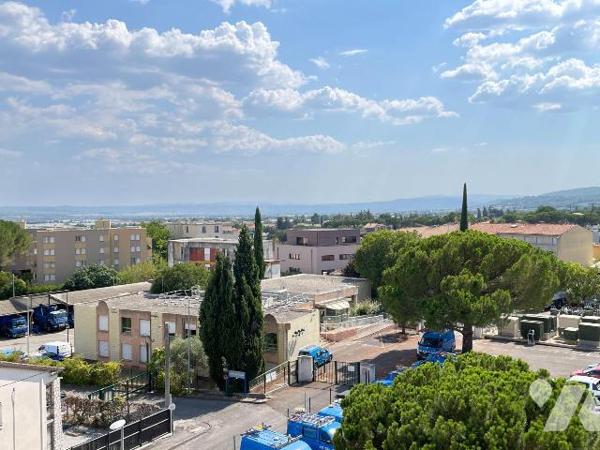 A vendre - Manosque (04) - Alpes de Haute Provence : Appartement très lumineux de type 4 d'env ...