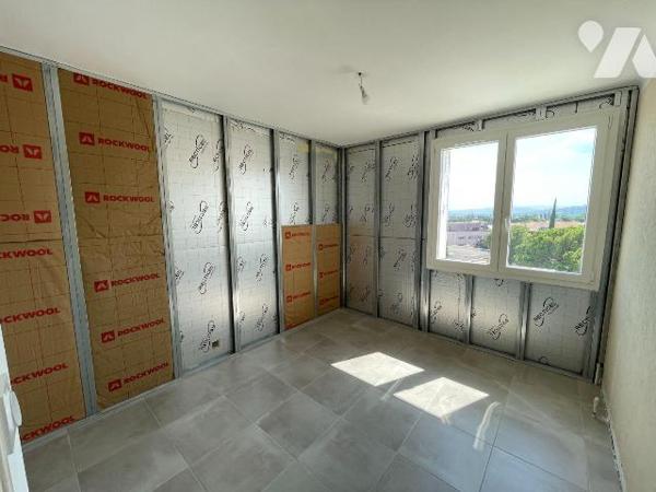 A vendre - Manosque (04) - Alpes de Haute Provence : Appartement très lumineux de type 4 d'env ...