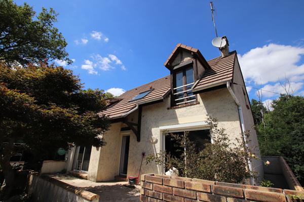 Maison à Montlhéry 105m2 - Terrain 1669 m2