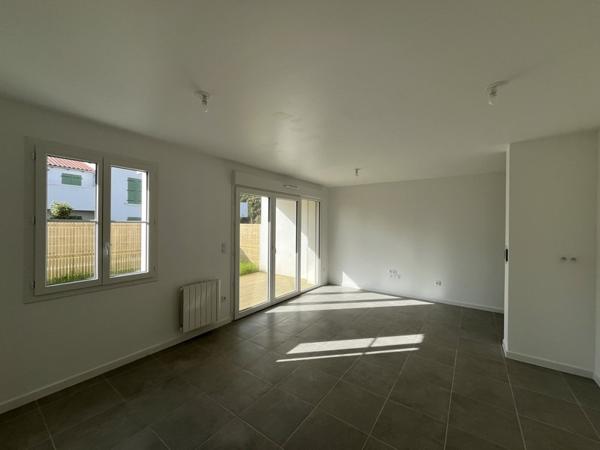 Maison à vendre 244 950 € Saint-Pierre-d'Oléron 3 p 60 m² DPE A