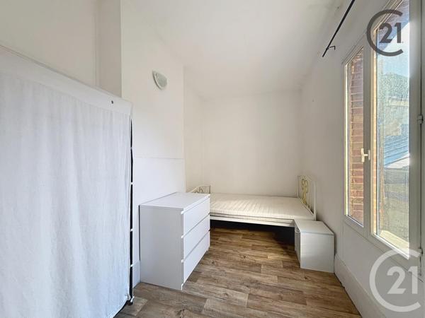 Immeuble à vendre  100 m2 SENS - 89