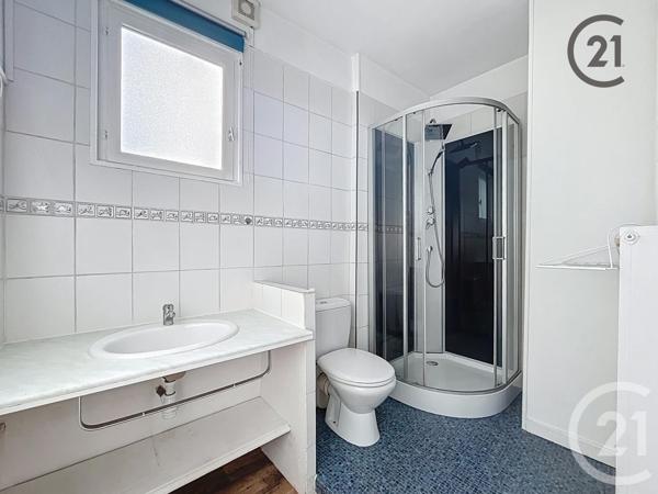 Immeuble à vendre  100 m2 SENS - 89