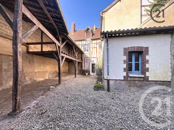 Immeuble à vendre  100 m2 SENS - 89