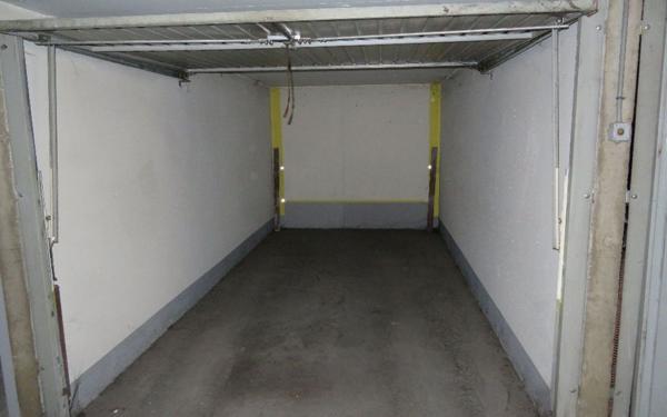 Stationnement à louer    Lyon 3