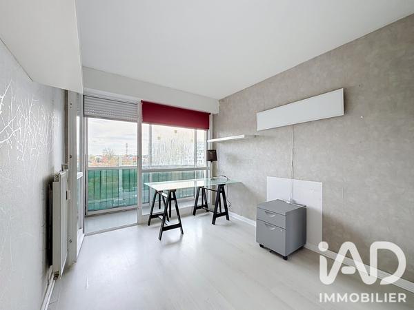 Appartement à vendre 5 pièces 104,77 m² Évry-Courcouronnes