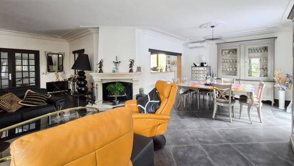 Royan (17200) VIAGER SANS RENTE ROYAN MAISON DE 210 M² MONSIEUR DE 87 ANS