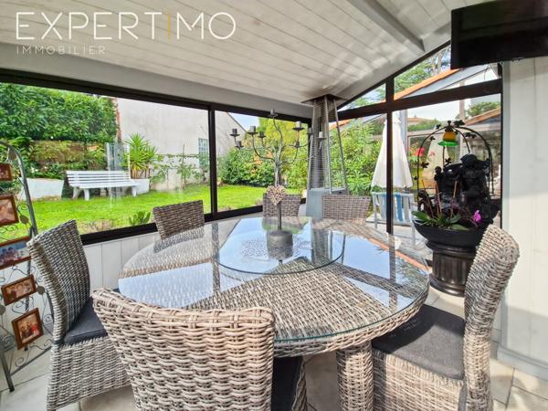 Royan (17200) VIAGER SANS RENTE ROYAN MAISON DE 210 M² MONSIEUR DE 87 ANS