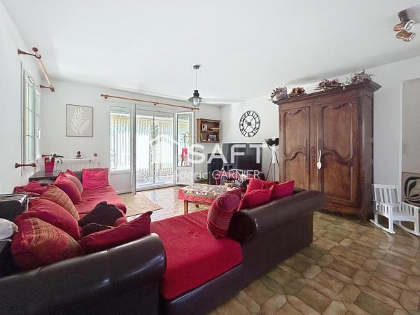 Maison de ville de 6 pièces, 4 chambres, bureau, jardin