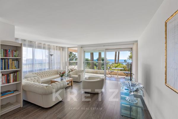 4 pièces, Vue mer, appartement dans le quartier La Mer-Le Puadon-Cannes Eden, à Vallauris