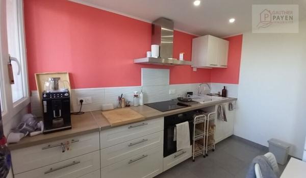 T3 de 66m² avec vue dégagée sur Crussol