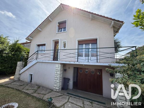 Maison à vendre 6 pièces 114 m² Saint-Leu-la-Forêt