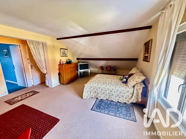 Maison à vendre 6 pièces 114 m² Saint-Leu-la-Forêt