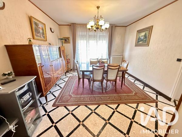 Maison à vendre 6 pièces 114 m² Saint-Leu-la-Forêt