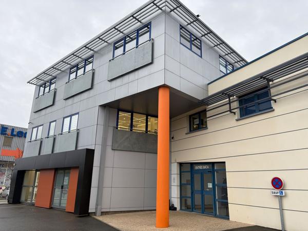 Bureaux à louer 166 m2 Orleans Droits de l'Homme