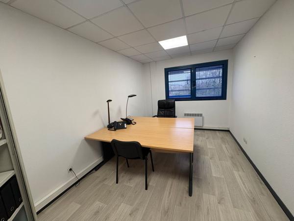 Bureaux à louer 166 m2 Orleans Droits de l'Homme